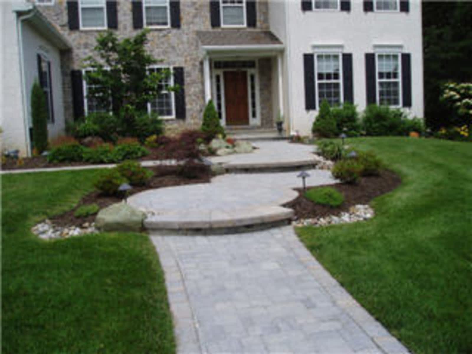 Photo credit: yellowpages.ca