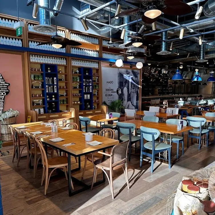 Photo credit: opentable