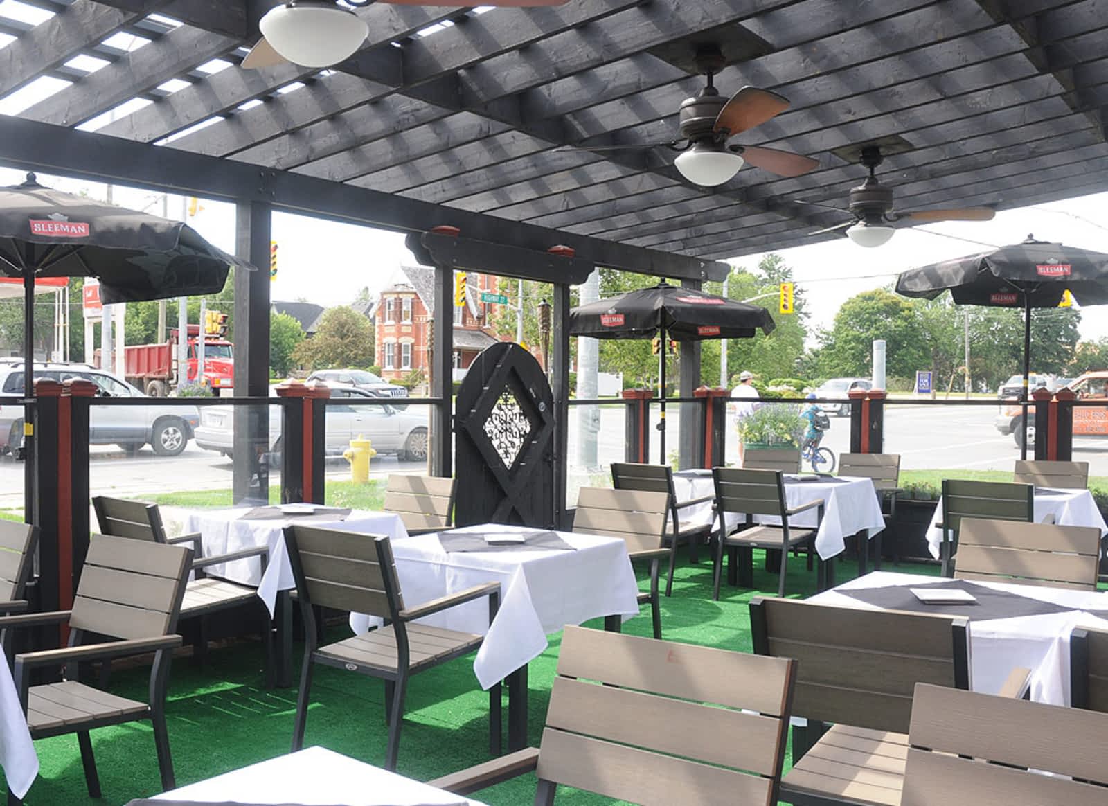 Photo credit: yellowpages.ca