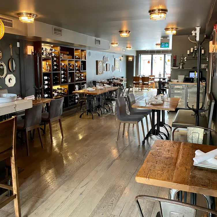 Photo credit: opentable