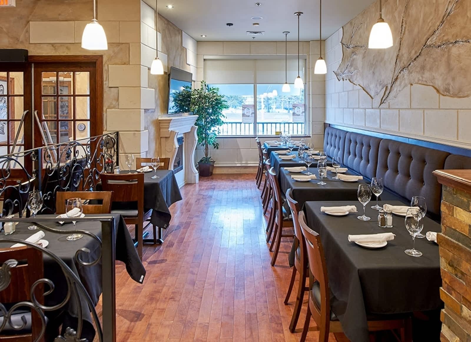 Photo credit: yellowpages.ca