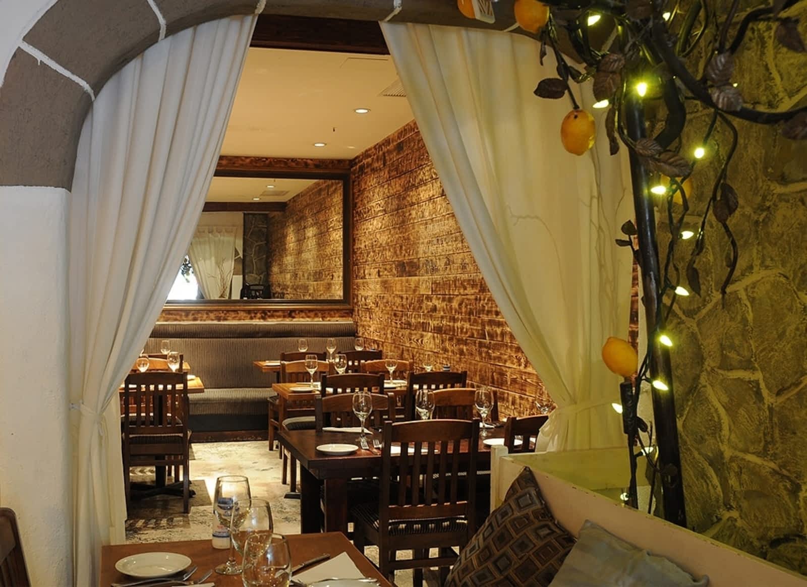 Photo credit: yellowpages.ca