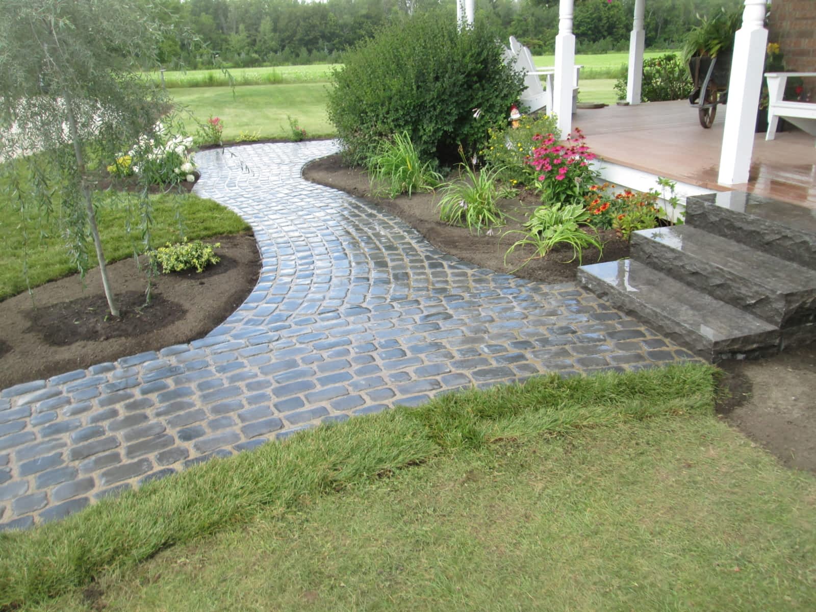 Photo credit: yellowpages.ca