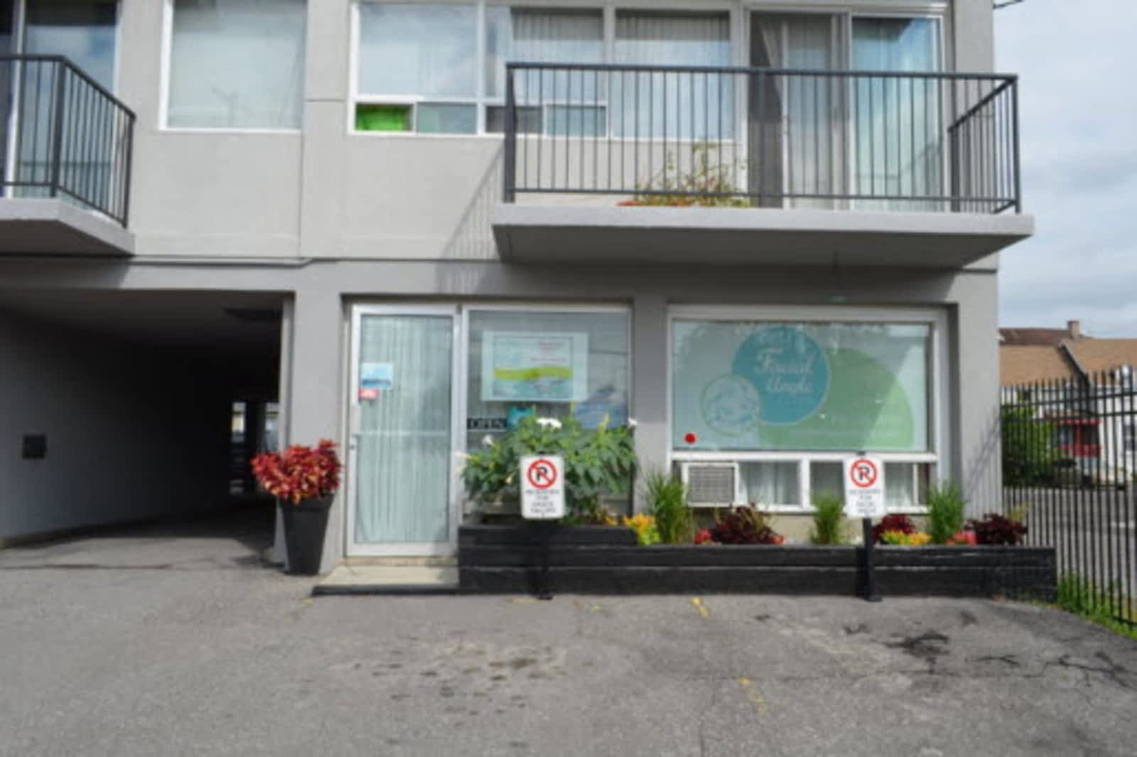 Photo credit: yellowpages.ca