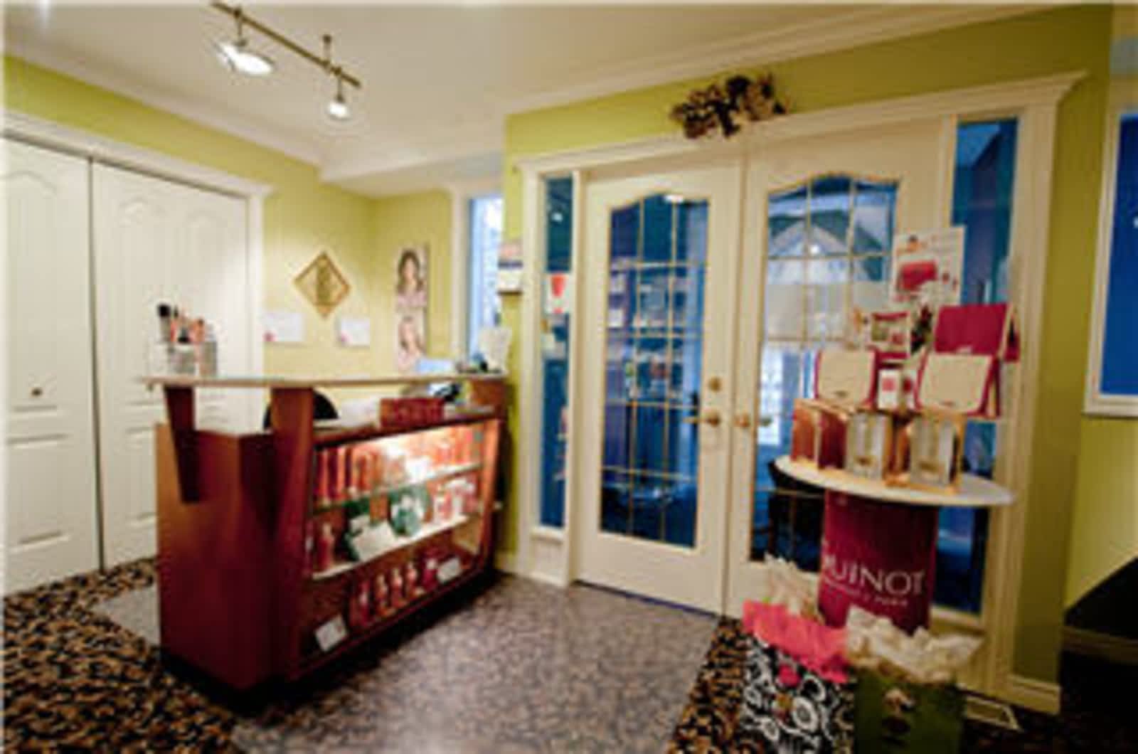Photo credit: yellowpages.ca