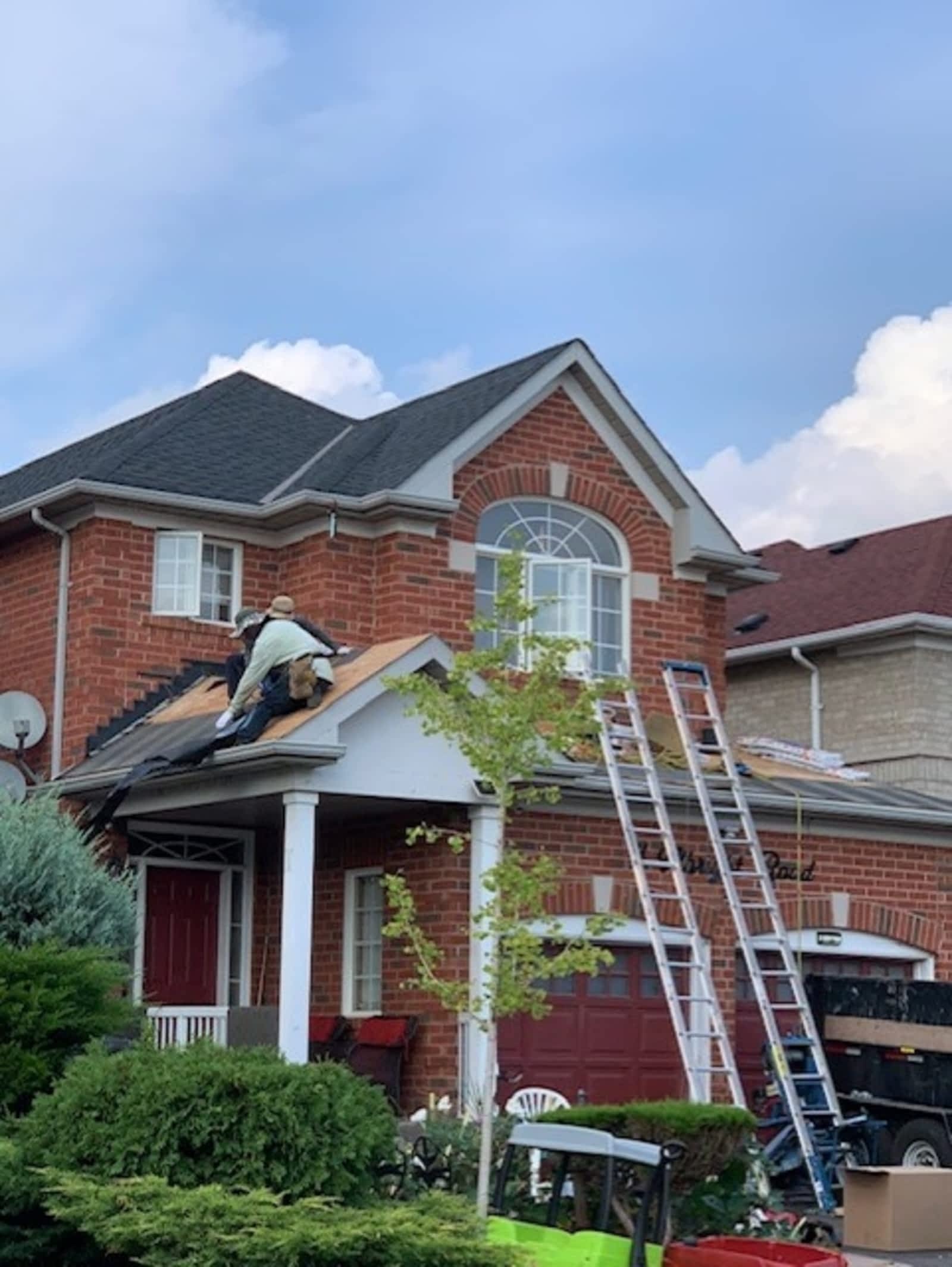 Photo credit: yellowpages.ca