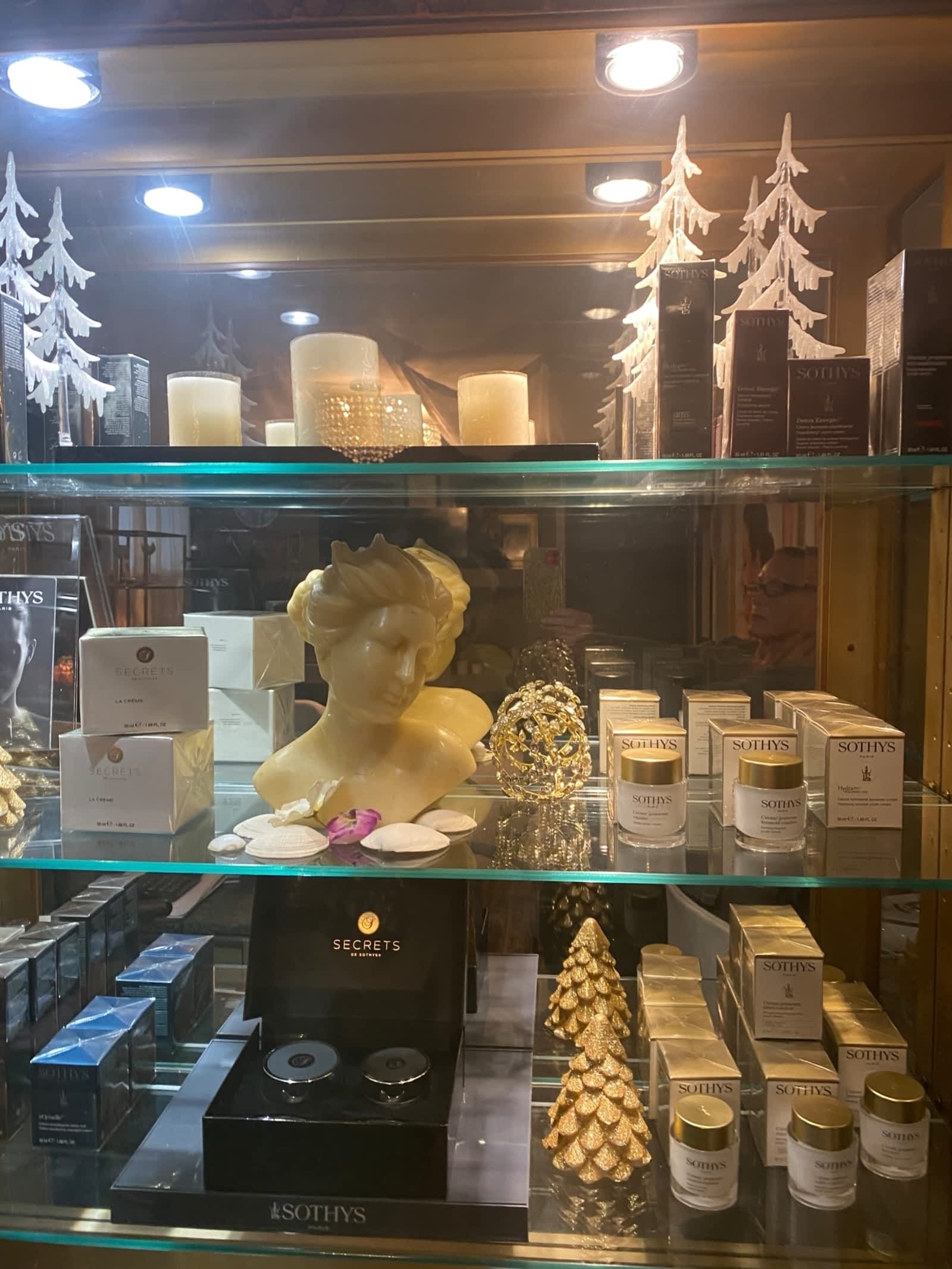 Photo credit: yellowpages.ca