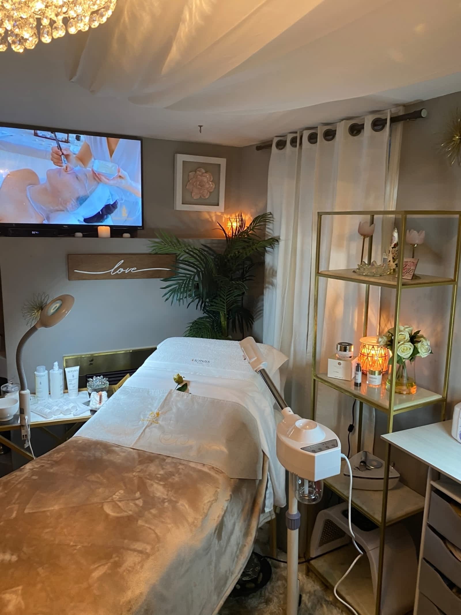 Photo credit: yellowpages.ca