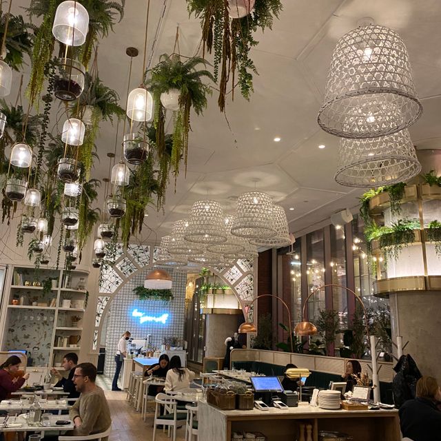 Photo credit: opentable