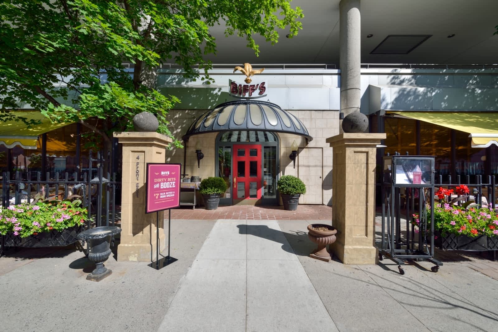 Photo credit: yellowpages.ca