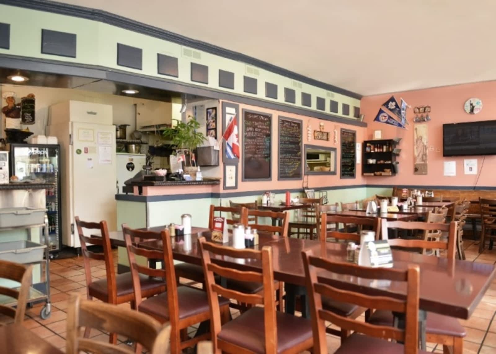Photo credit: yellowpages.ca