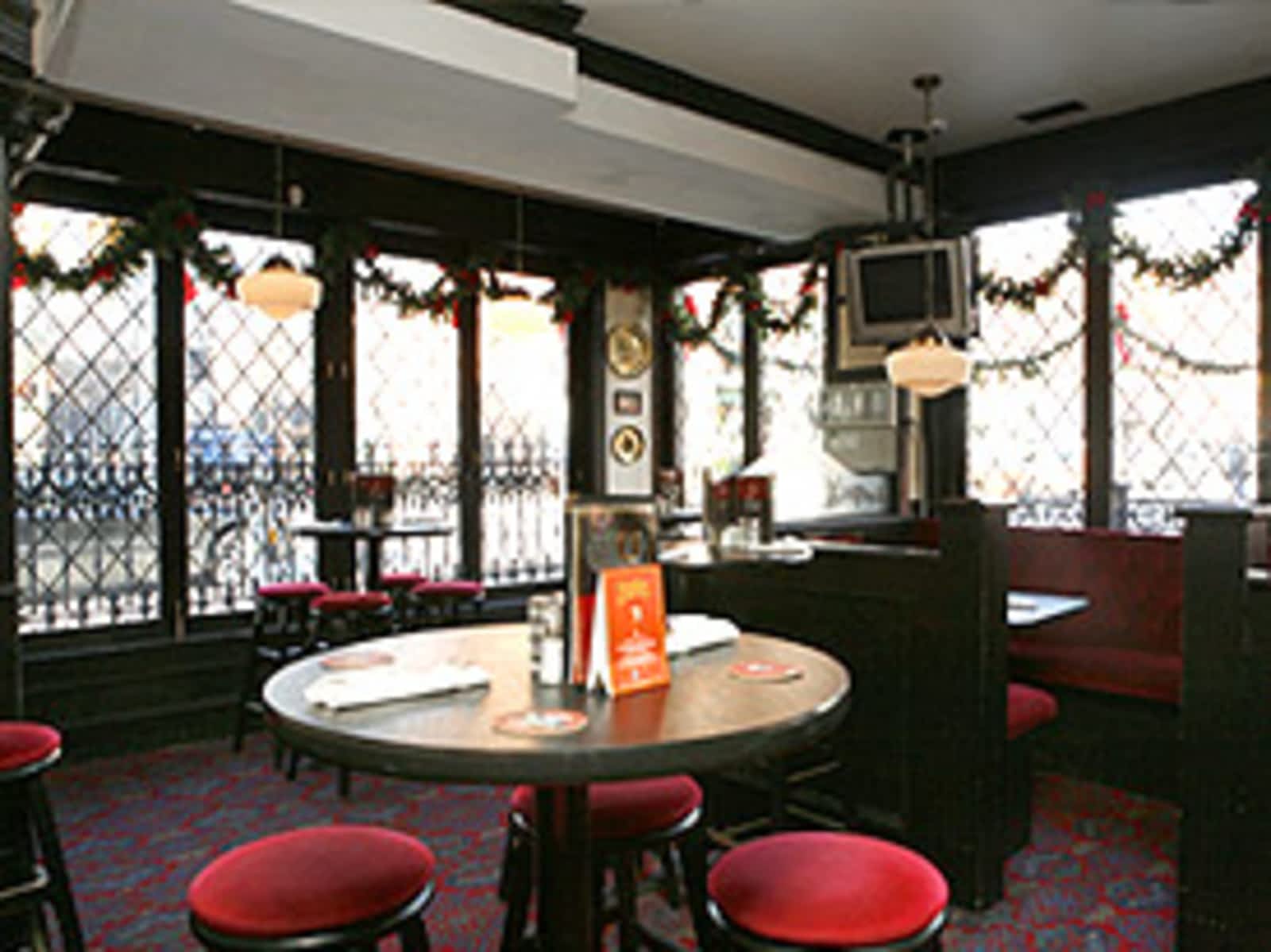 Photo credit: yellowpages.ca