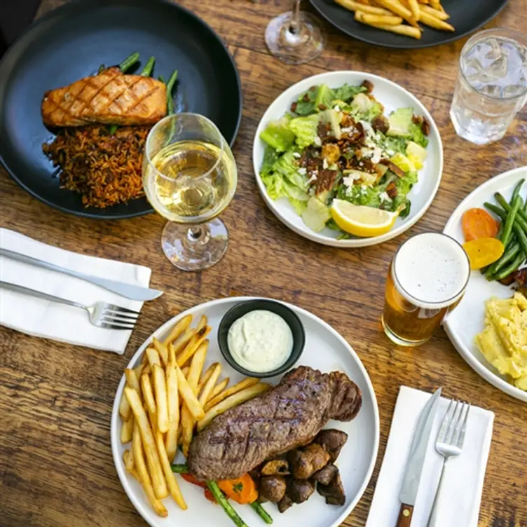 Photo credit: opentable