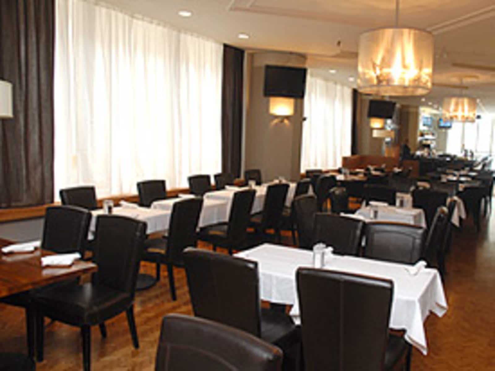 Photo credit: yellowpages.ca