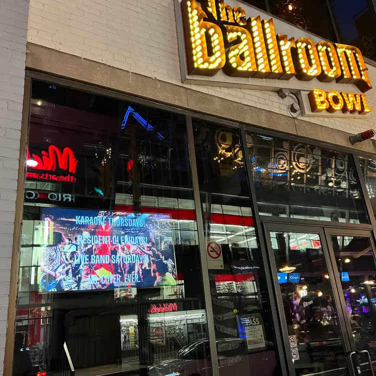 Photo credit: opentable