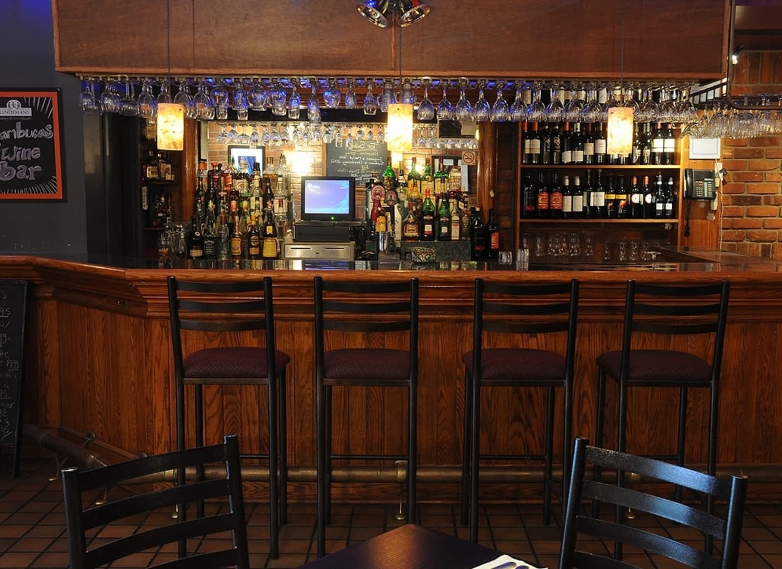 Photo credit: yellowpages.ca