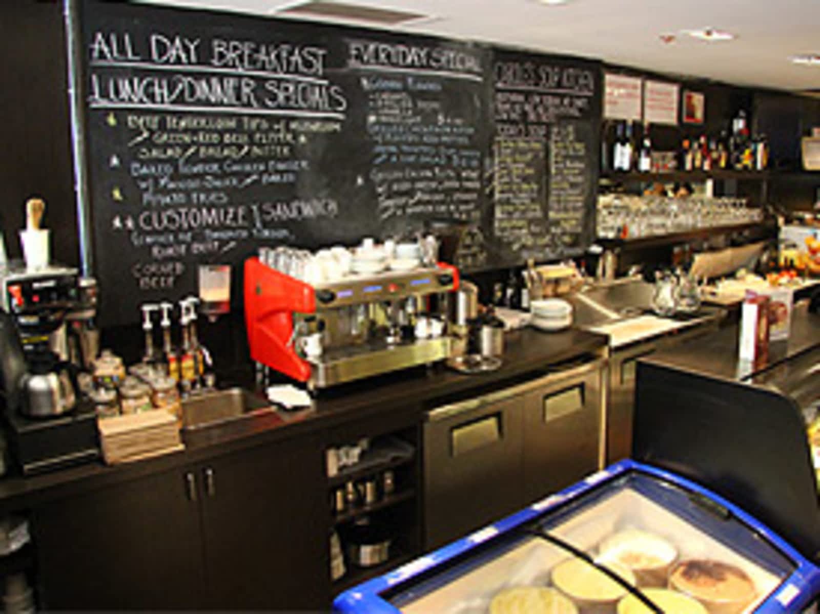 Photo credit: yellowpages.ca