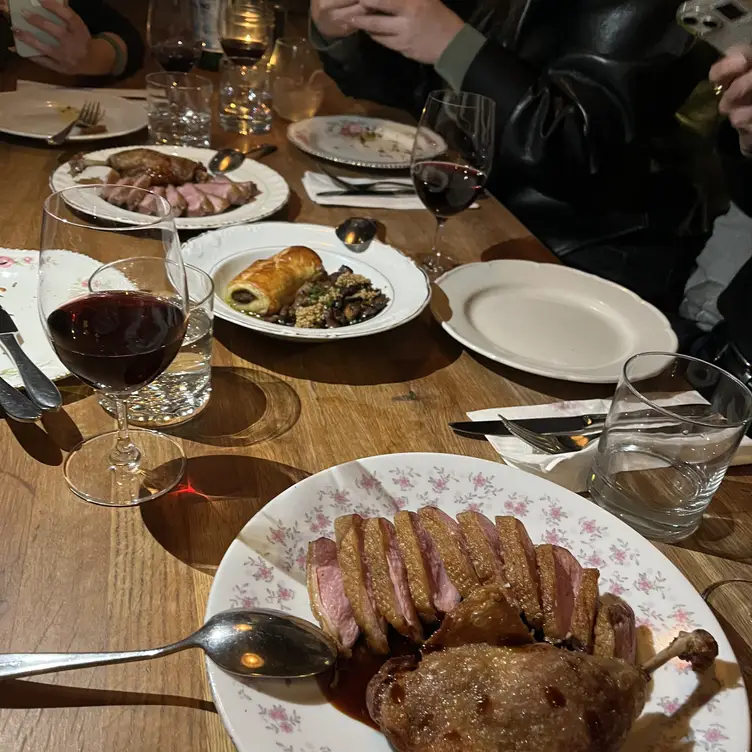 Photo credit: opentable