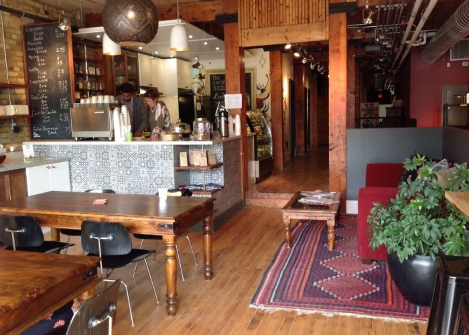 Photo credit: yellowpages.ca