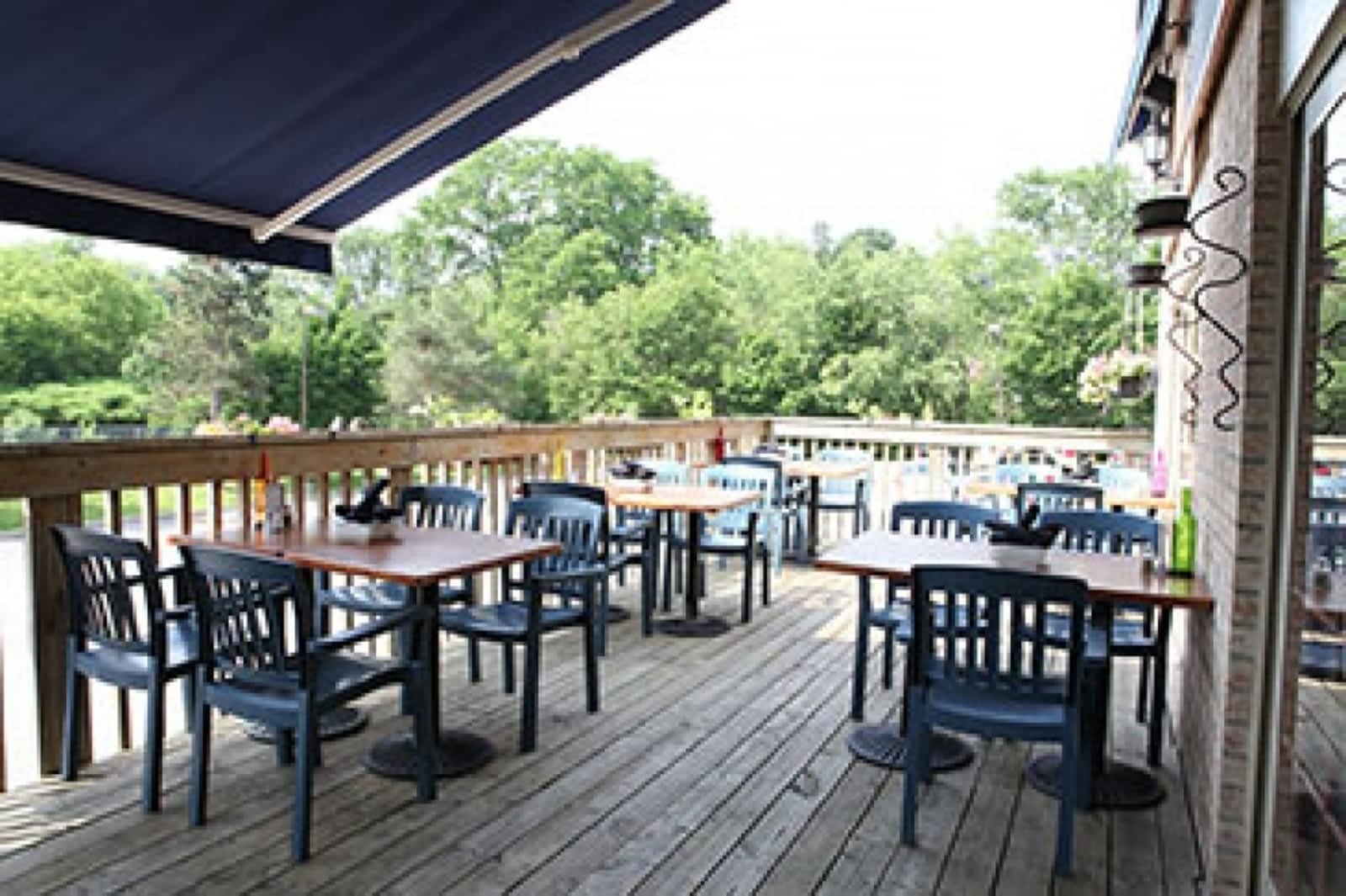 Photo credit: yellowpages.ca