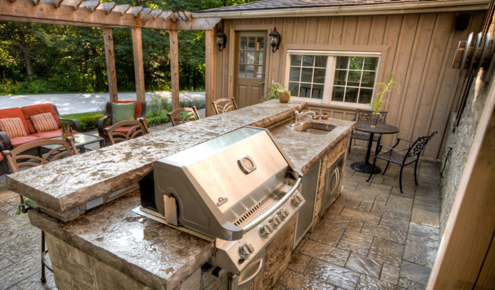 Photo credit: yellowpages.ca