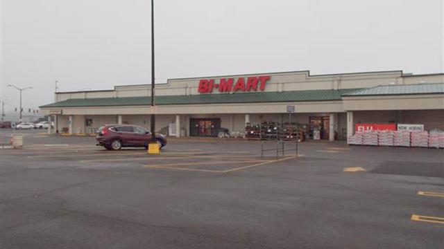 Bi-Mart Membership Discount Stores