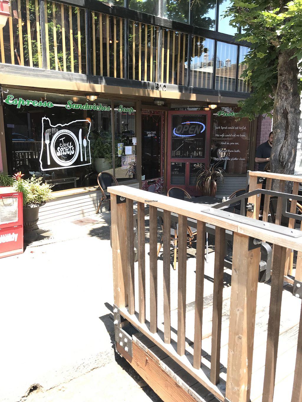 Photo credit: happycow