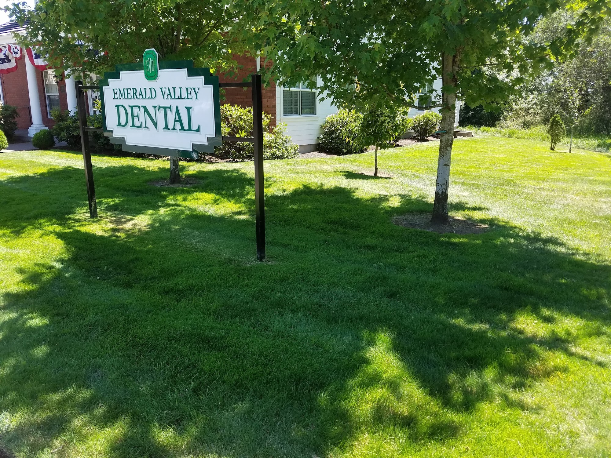 Emerald Valley Dental