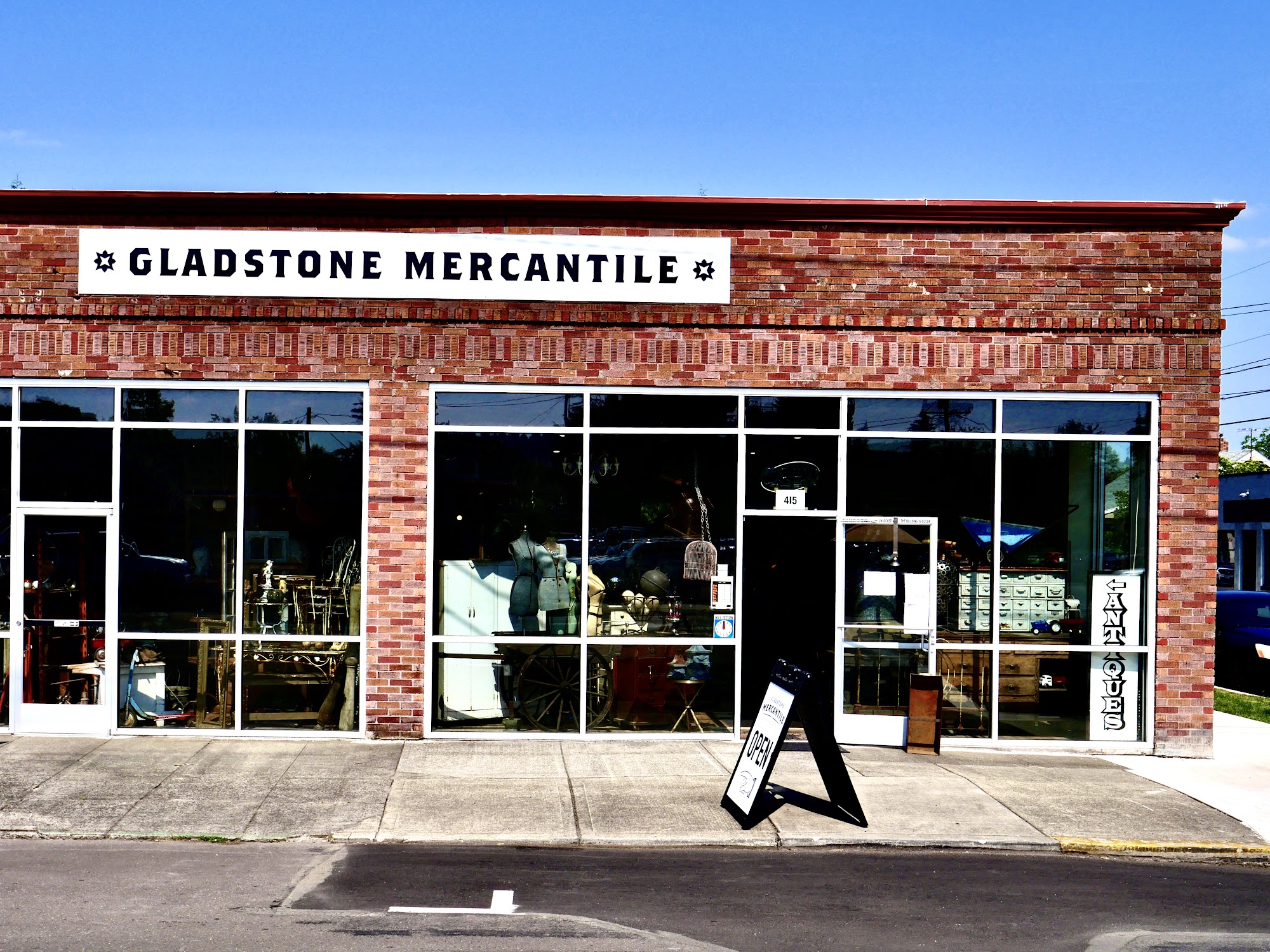 Gladstone Mercantile