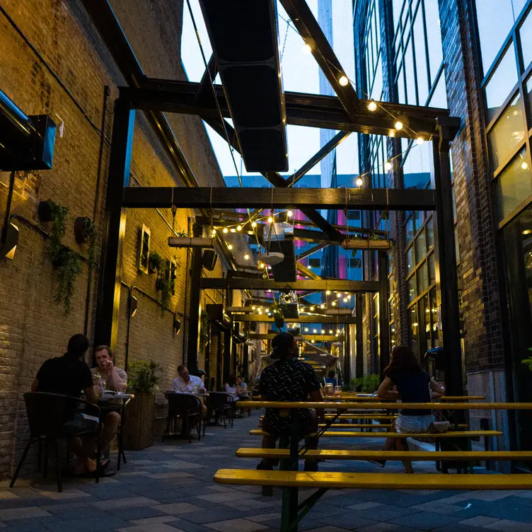 Photo credit: opentable