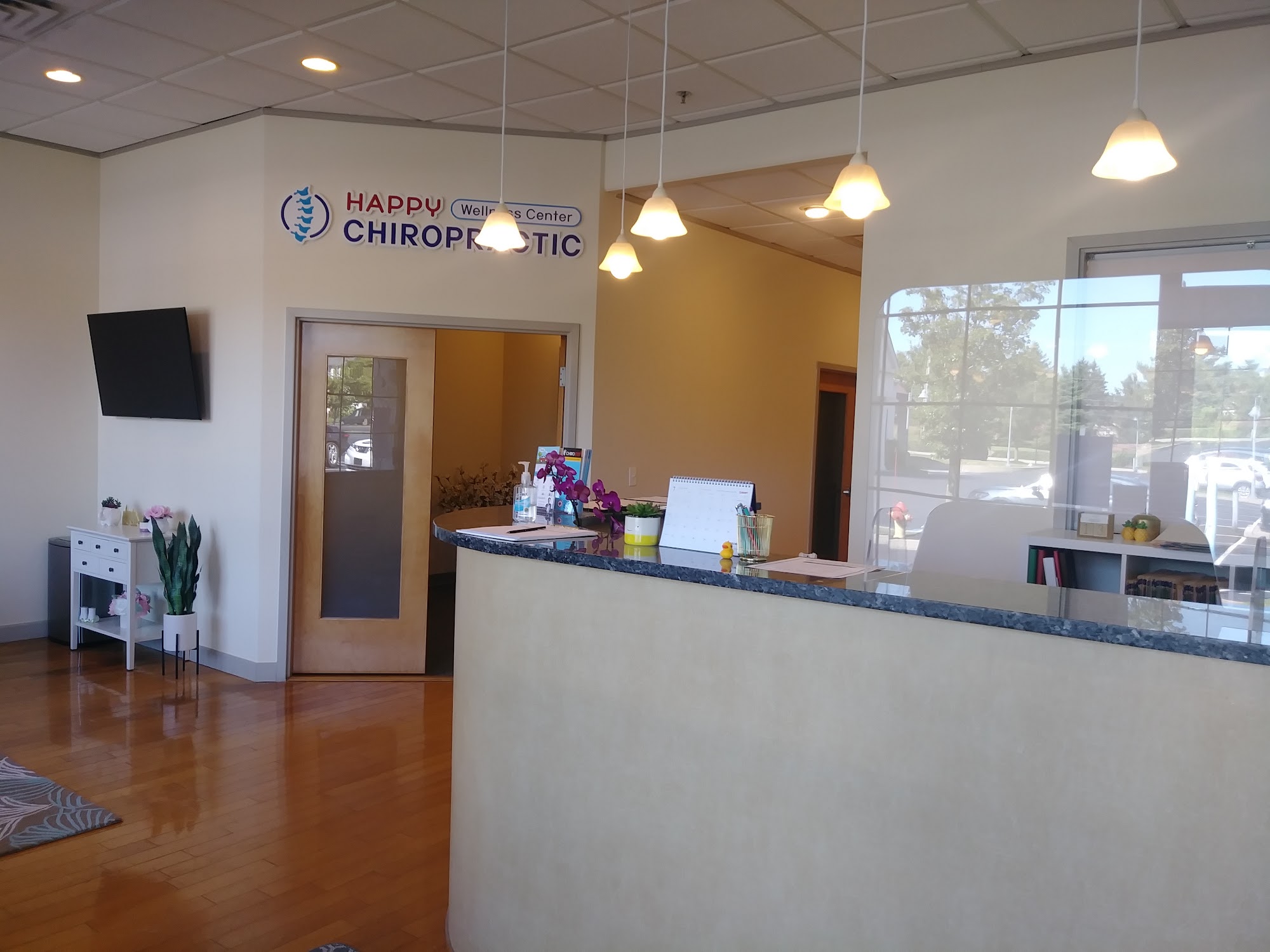 Happy chiropractic & wellness center