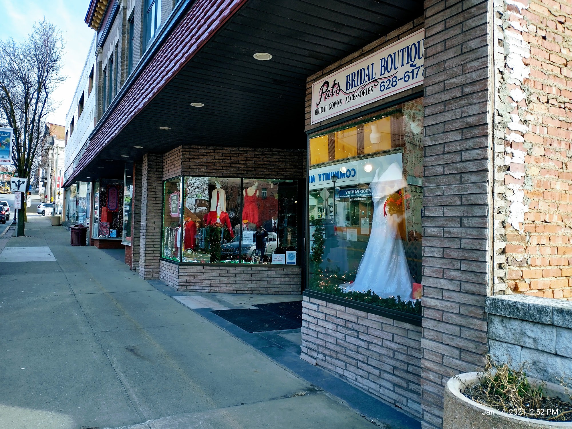 Pat's Bridal Boutique