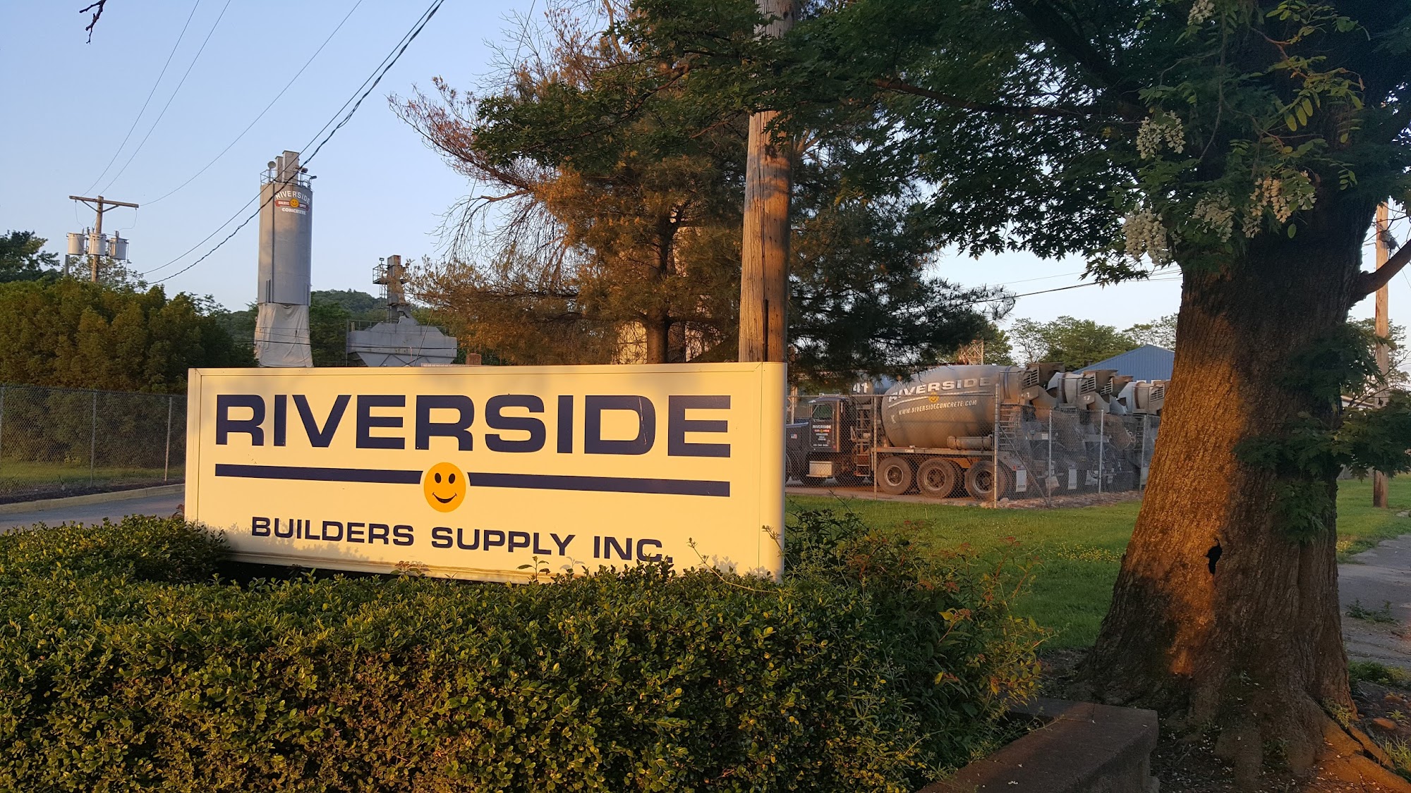 Riverside Builders Supply