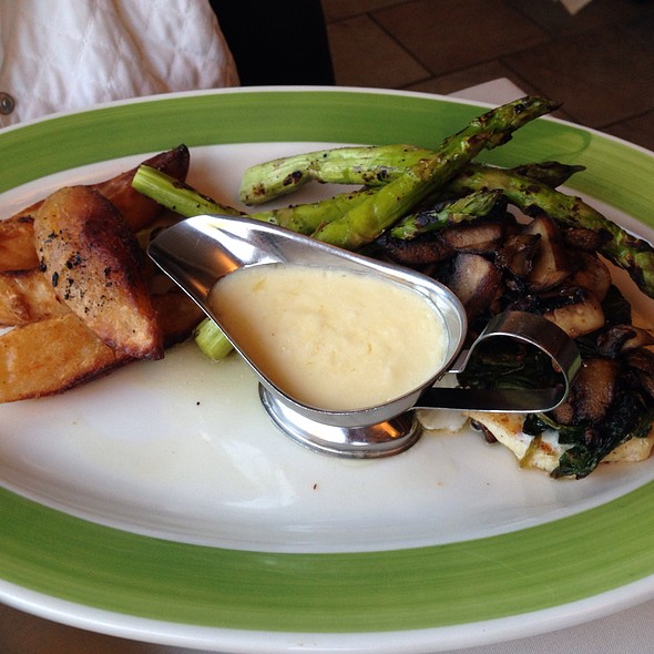 Photo credit: opentable