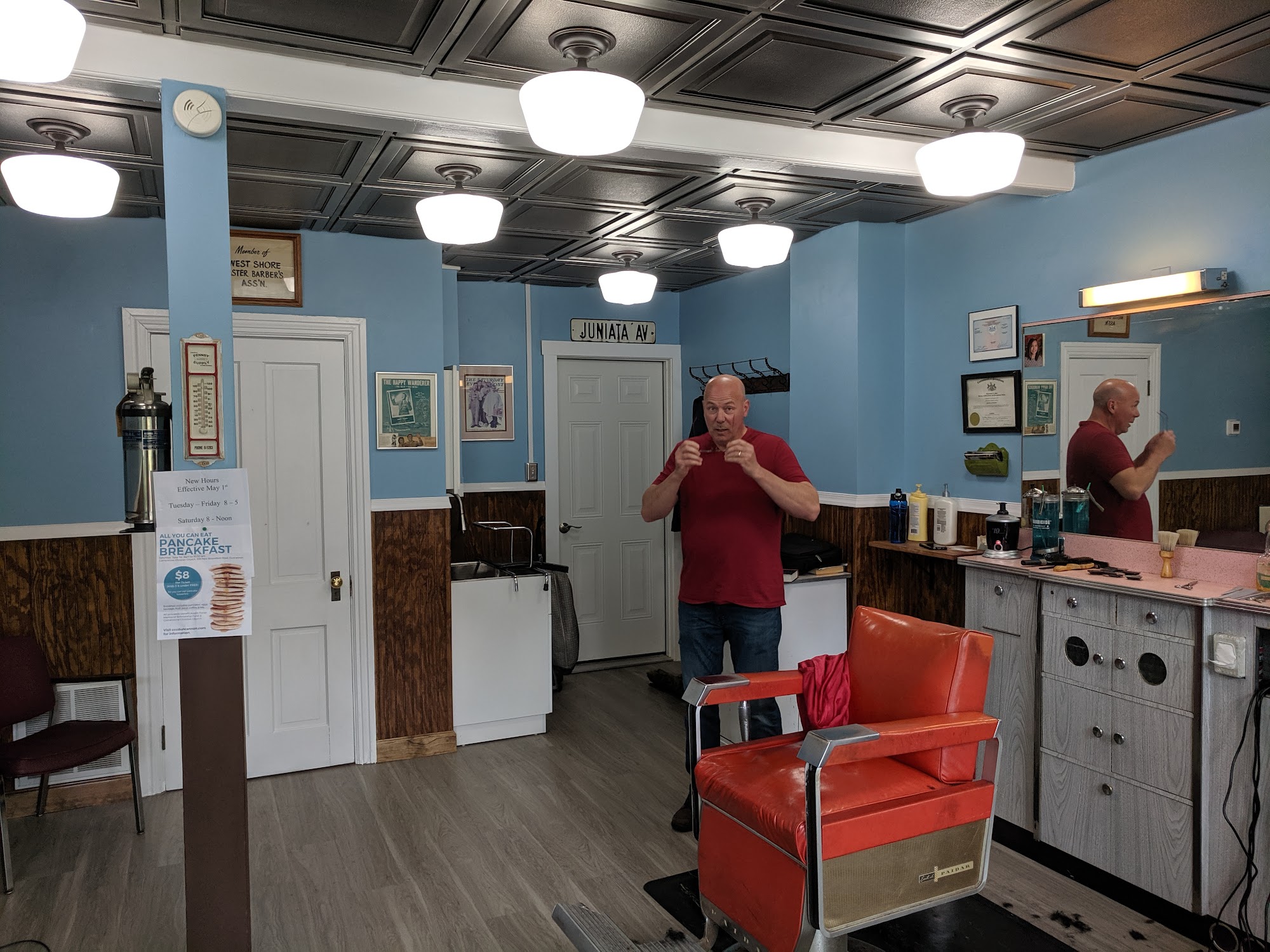 Hartman's Barber Shop