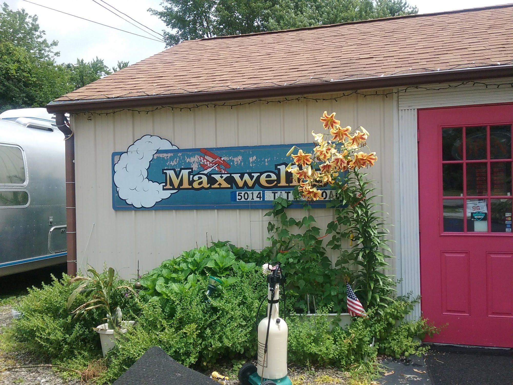 Maxwell's Hobby Shop