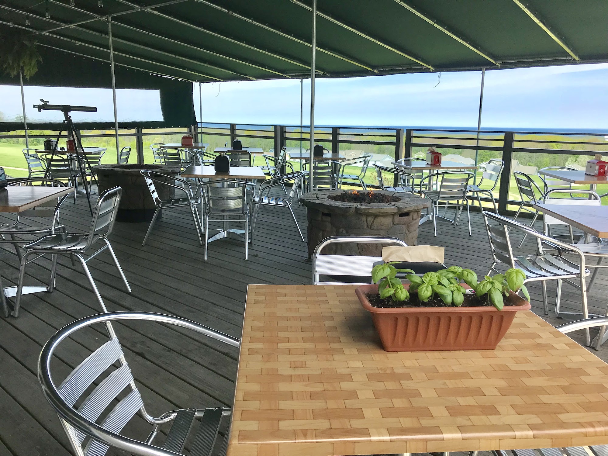 Harbor View Grill