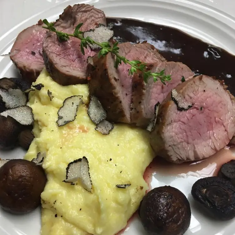 Photo credit: opentable