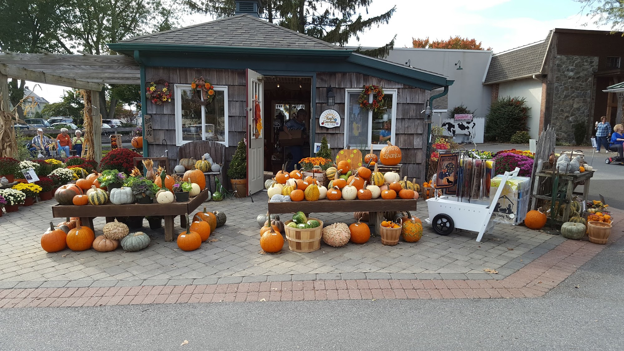 Old Candle Barn - Gift Shop