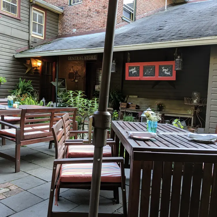 Photo credit: opentable