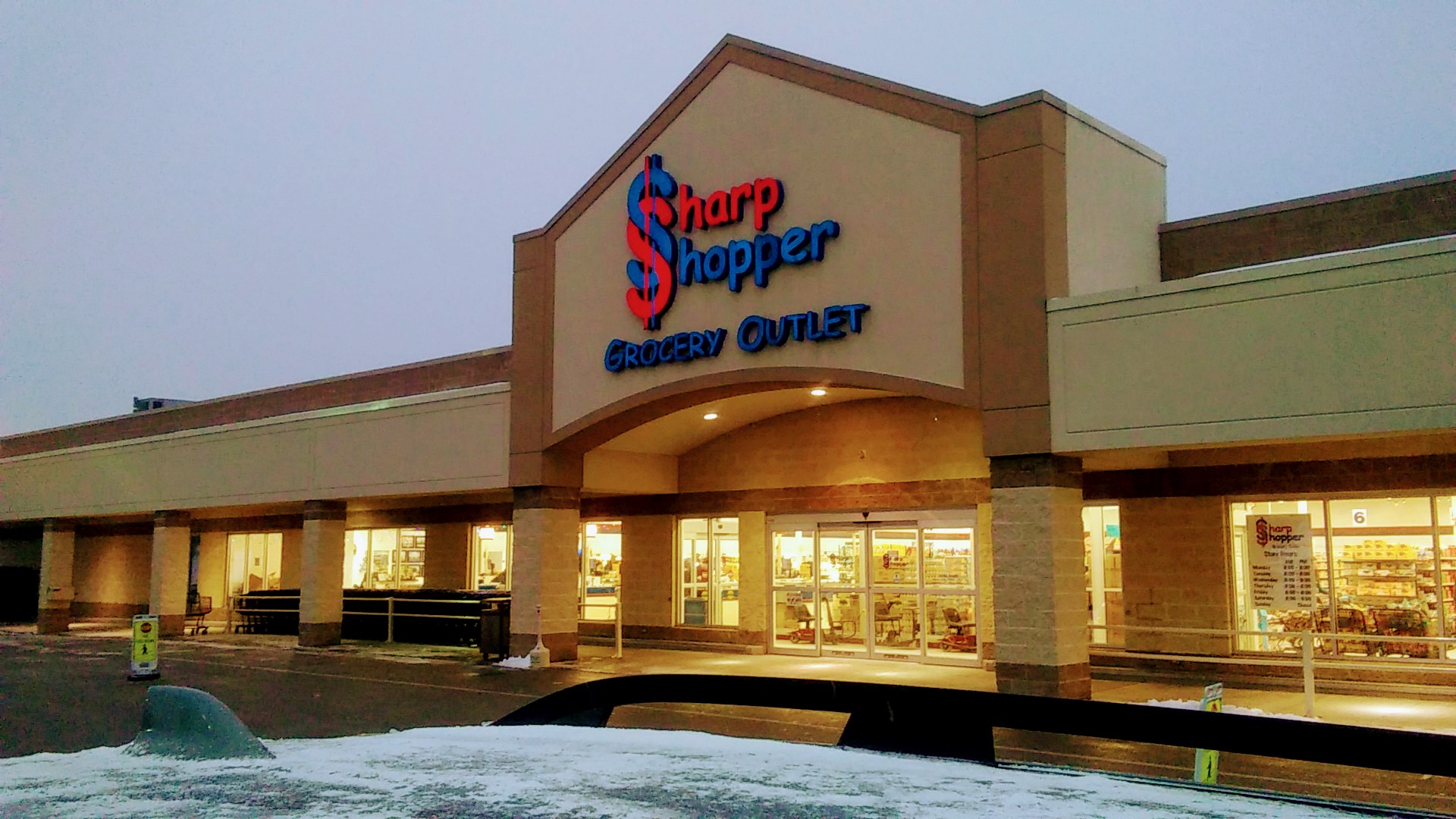 Sharp Shopper Grocery Outlet