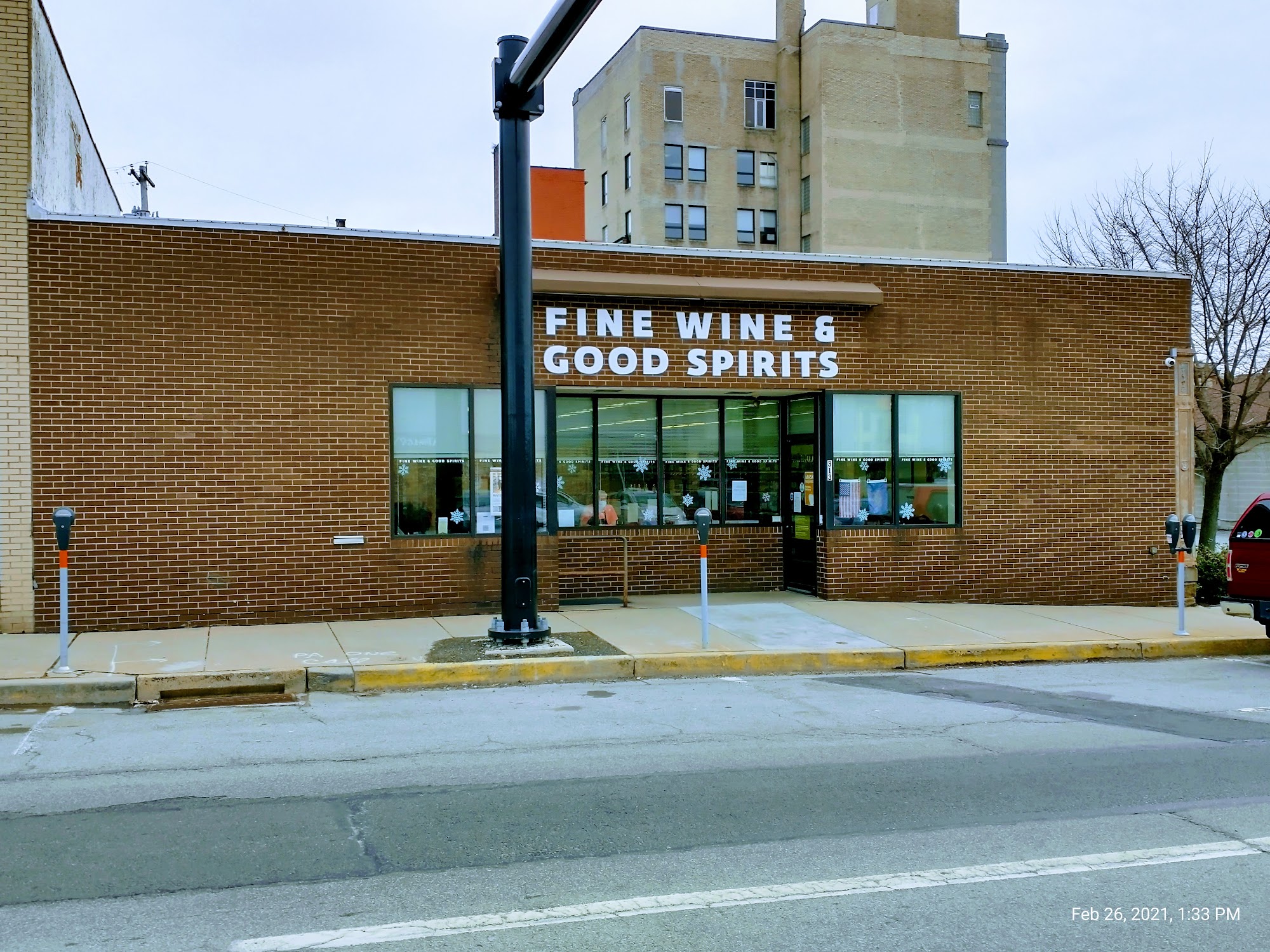 Fine Wine & Good Spirits #6502