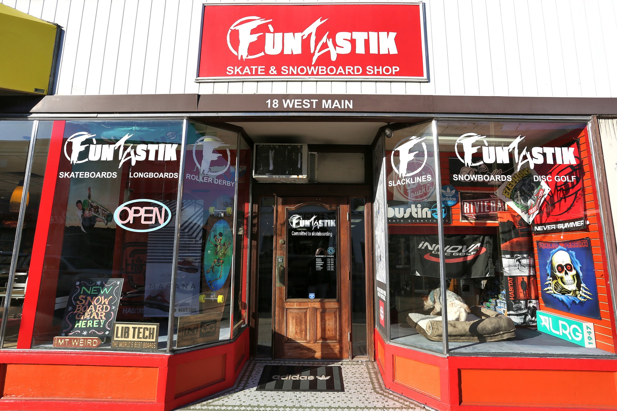Funtastik Skate and Snowboard Shop