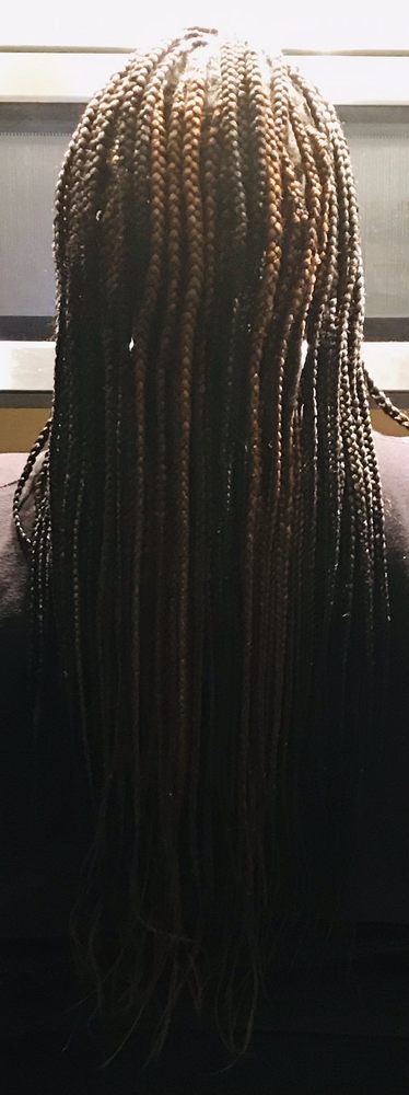 Linda's African Hair Braiding
