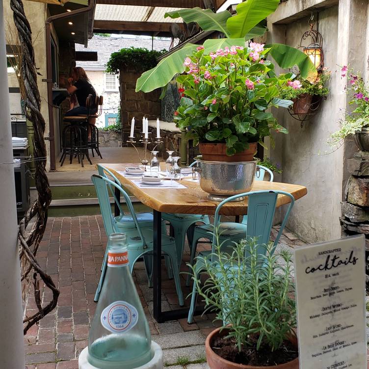 Photo credit: opentable