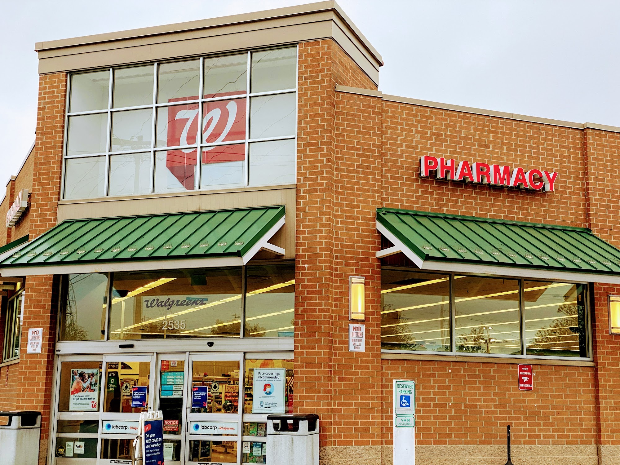 Walgreens Pharmacy