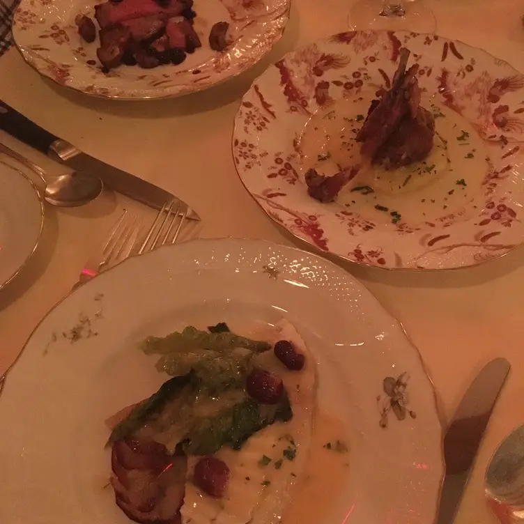 Photo credit: opentable