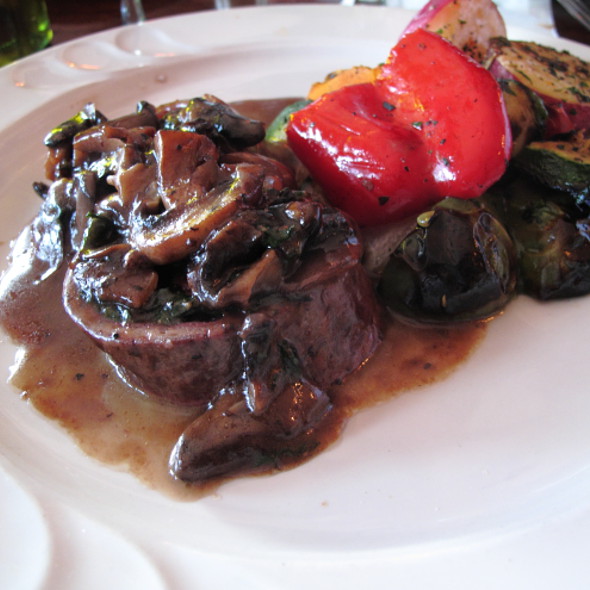 Photo credit: opentable