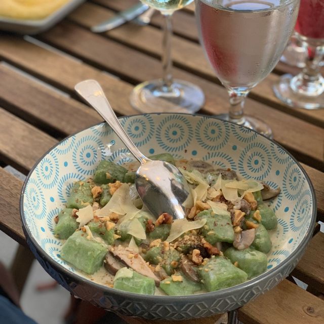 Photo credit: opentable