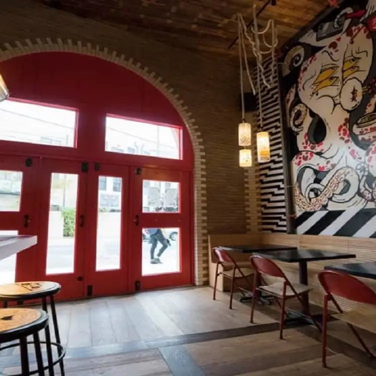 Photo credit: opentable